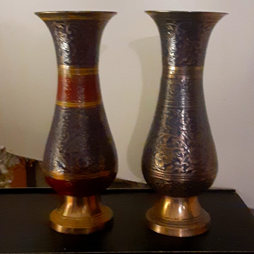 Vases made in India